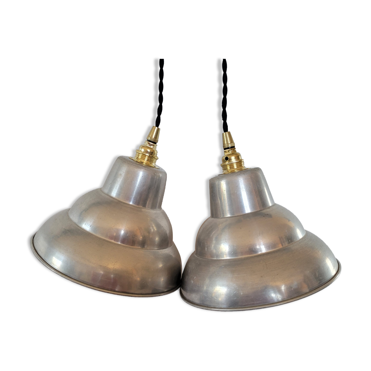 Duo of industrial hanging