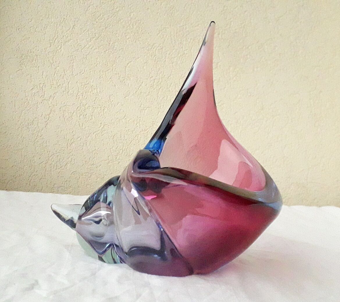 Ashtray shell glass