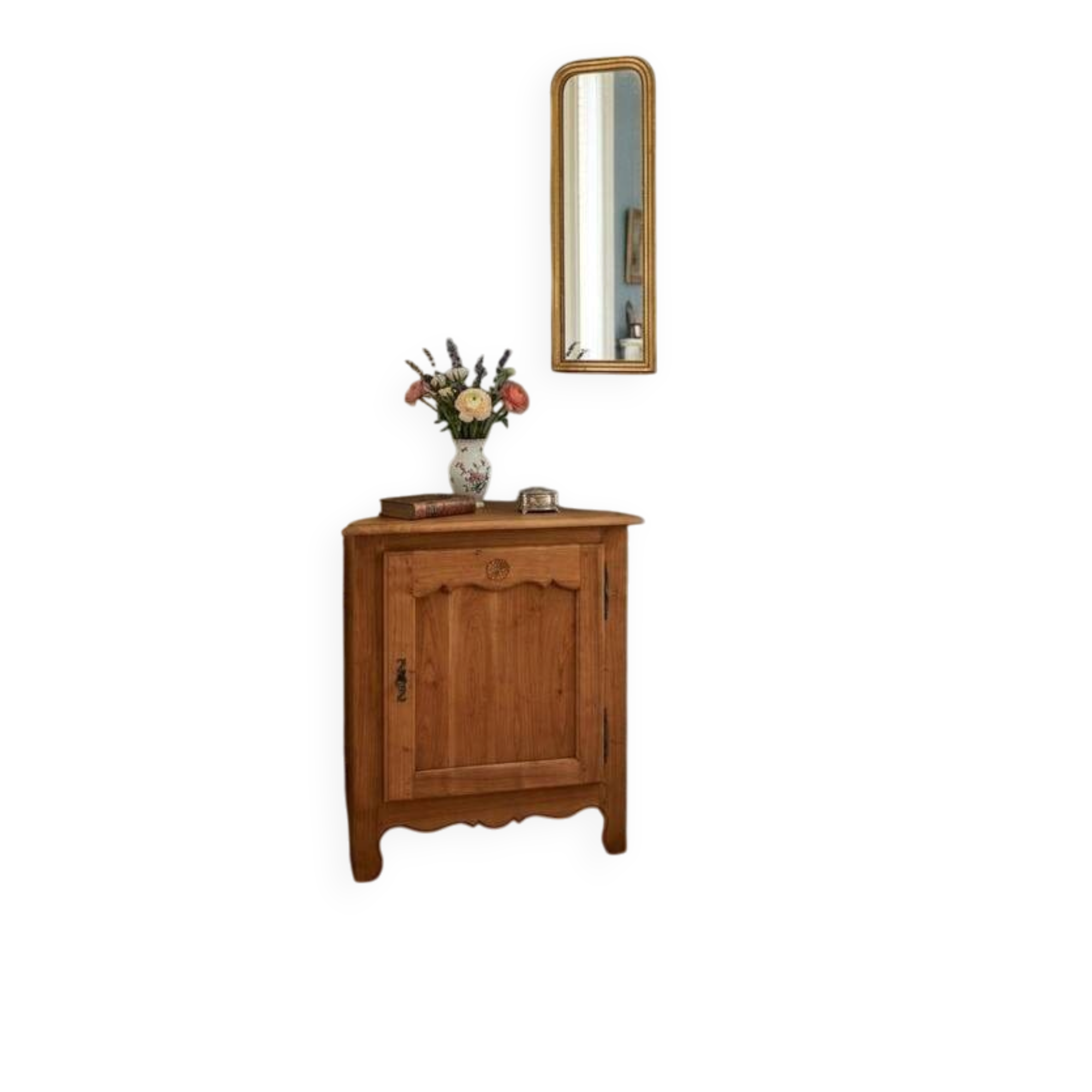 Charming corner furniture in solid wood