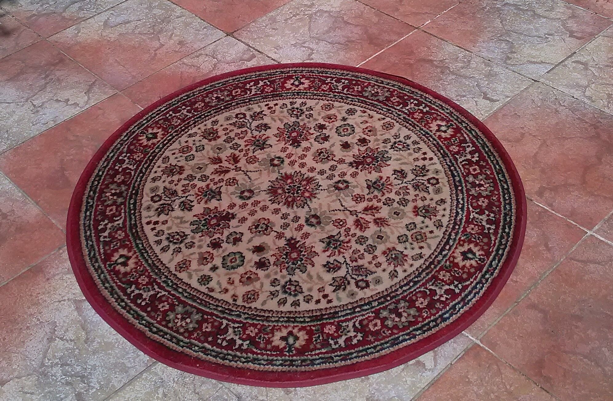 Royal round wool rug 80cm