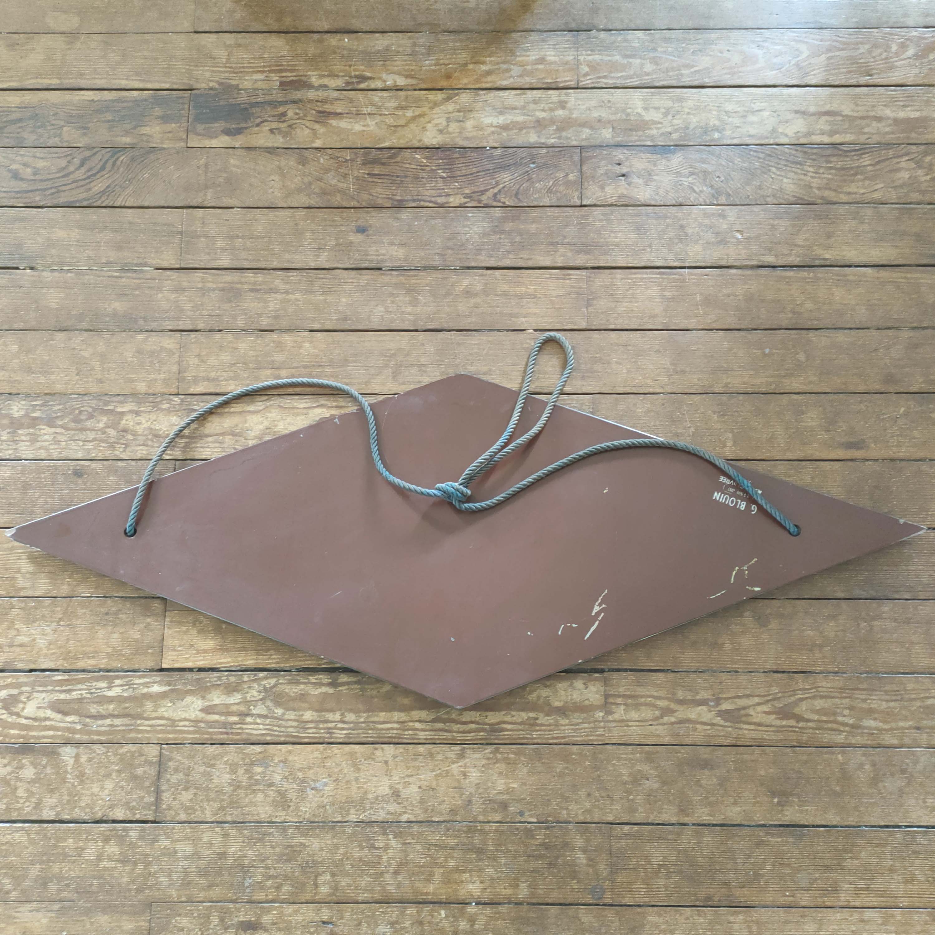 Beveled mirror diamond art deco