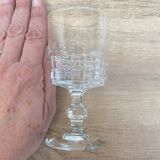 Set of 6 Luminarc Quadrille white wine glasses