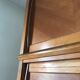 Armoire portes coulilssantes vintage des années 50 circa 1950 1960 style prouvé perriand moderniste