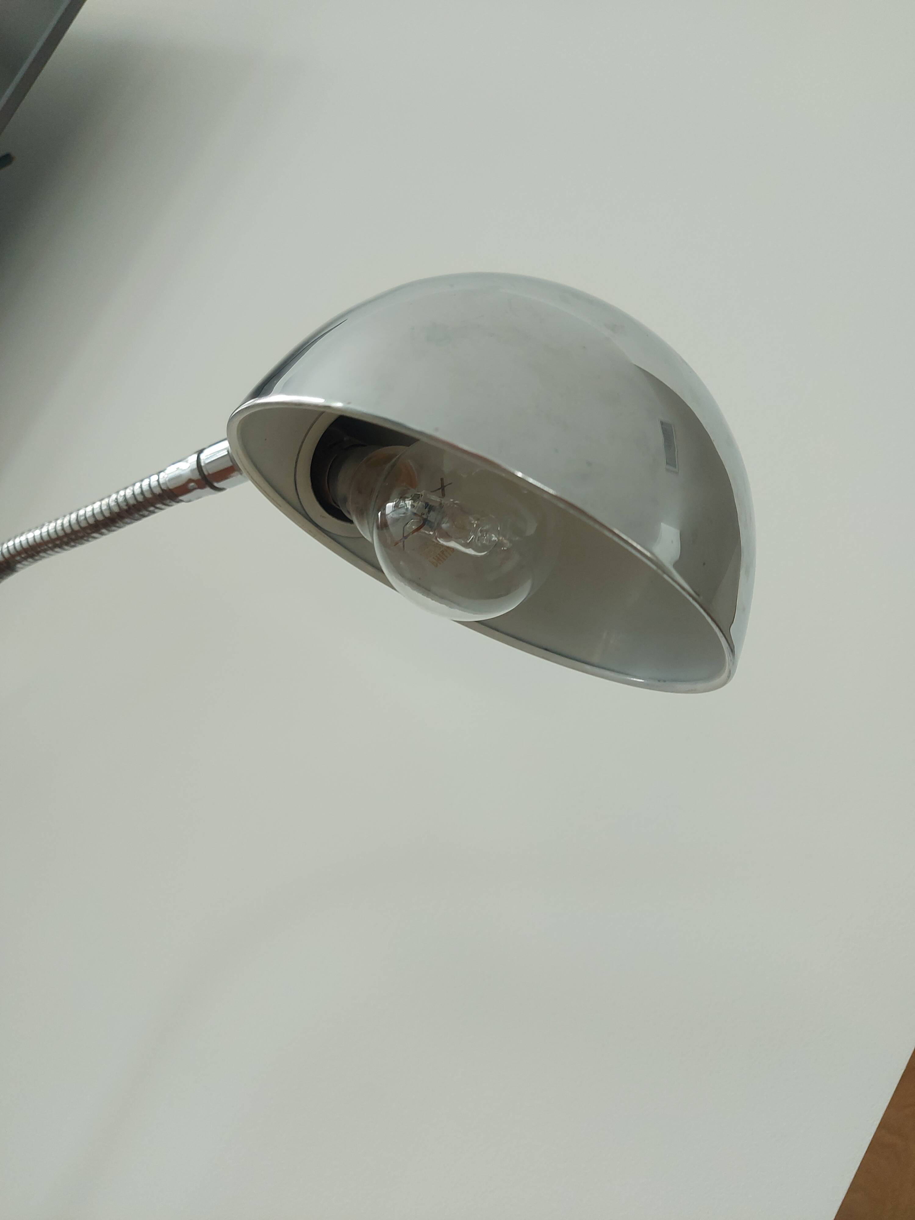 Lampe de bureau chromée Jumo