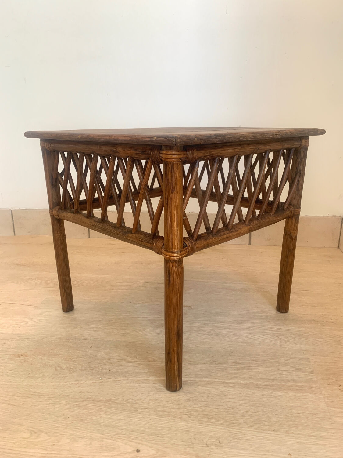 Paire de chevets vintage en rotin