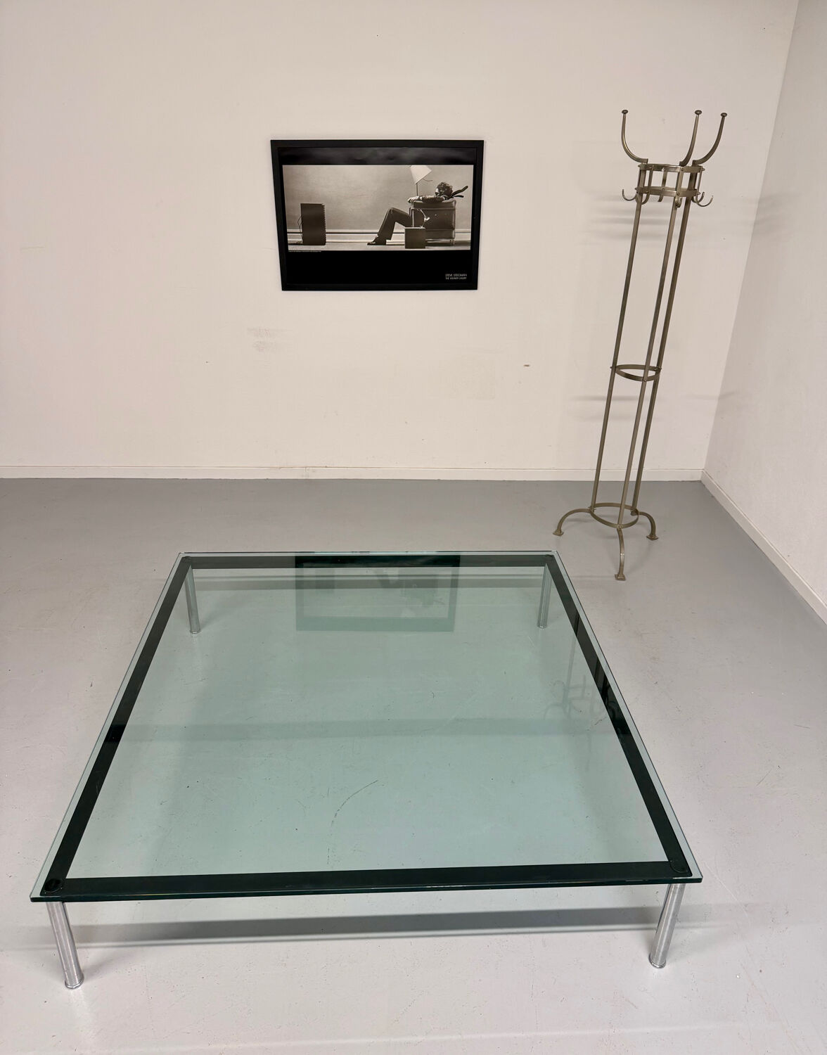 XXL coffee table LC10 design by Le Corbusier for Cassina, 1980s, glass.