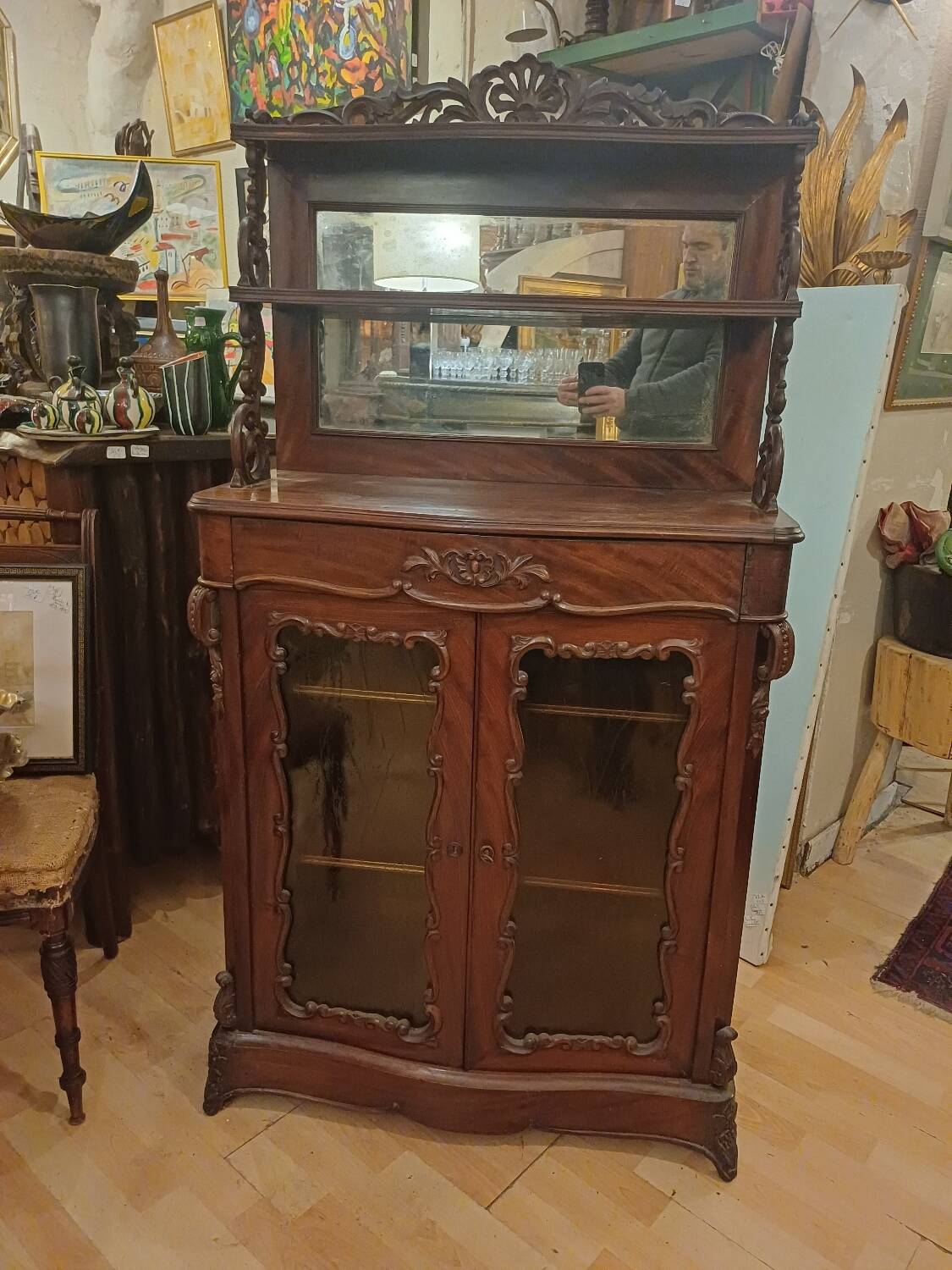 Small mahogany cabinet from the Napoleon III period, in its original 19th-century condition.
