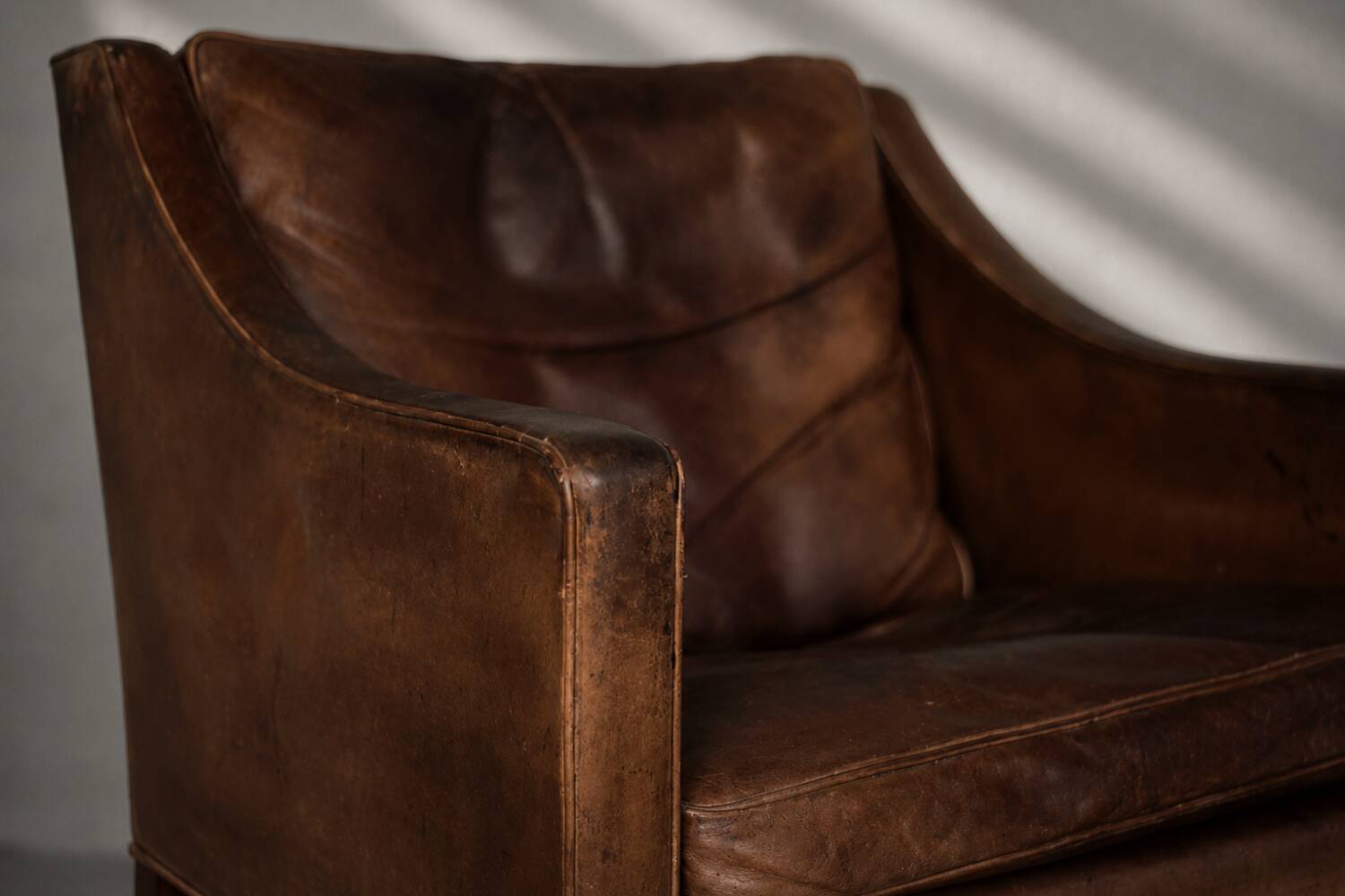 Vintage Mid-Century Danish Modern Lounge Leather Chair & Ottoman Model 2207