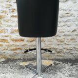 Swivel bar stool