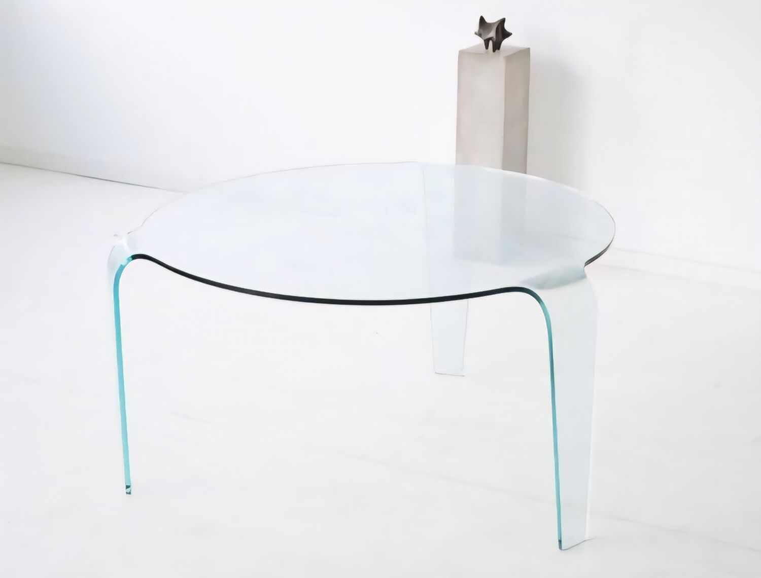 Fiam for Roche Bobois large vintage tripod glass table