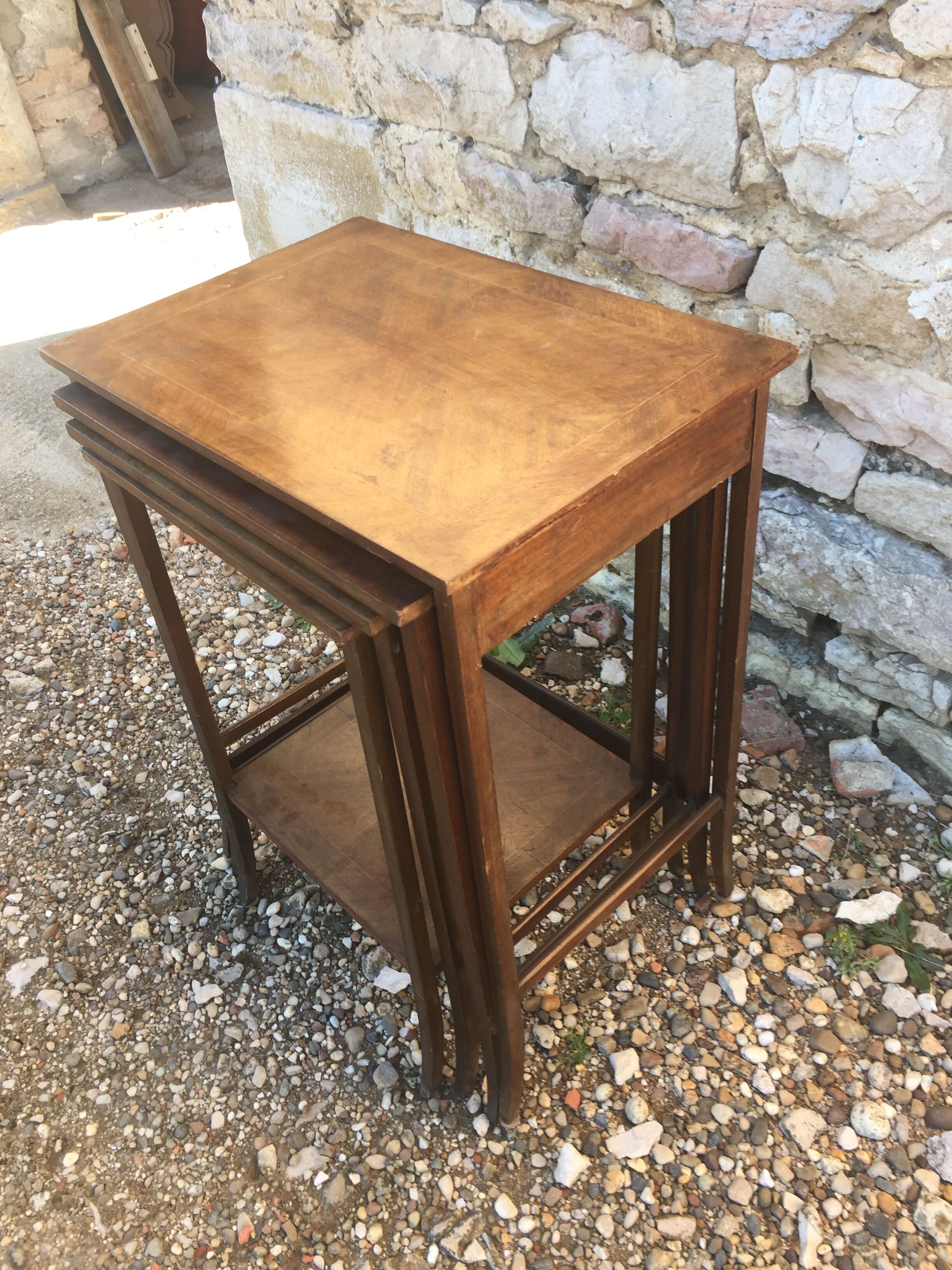 Pull-out tables old marquetry