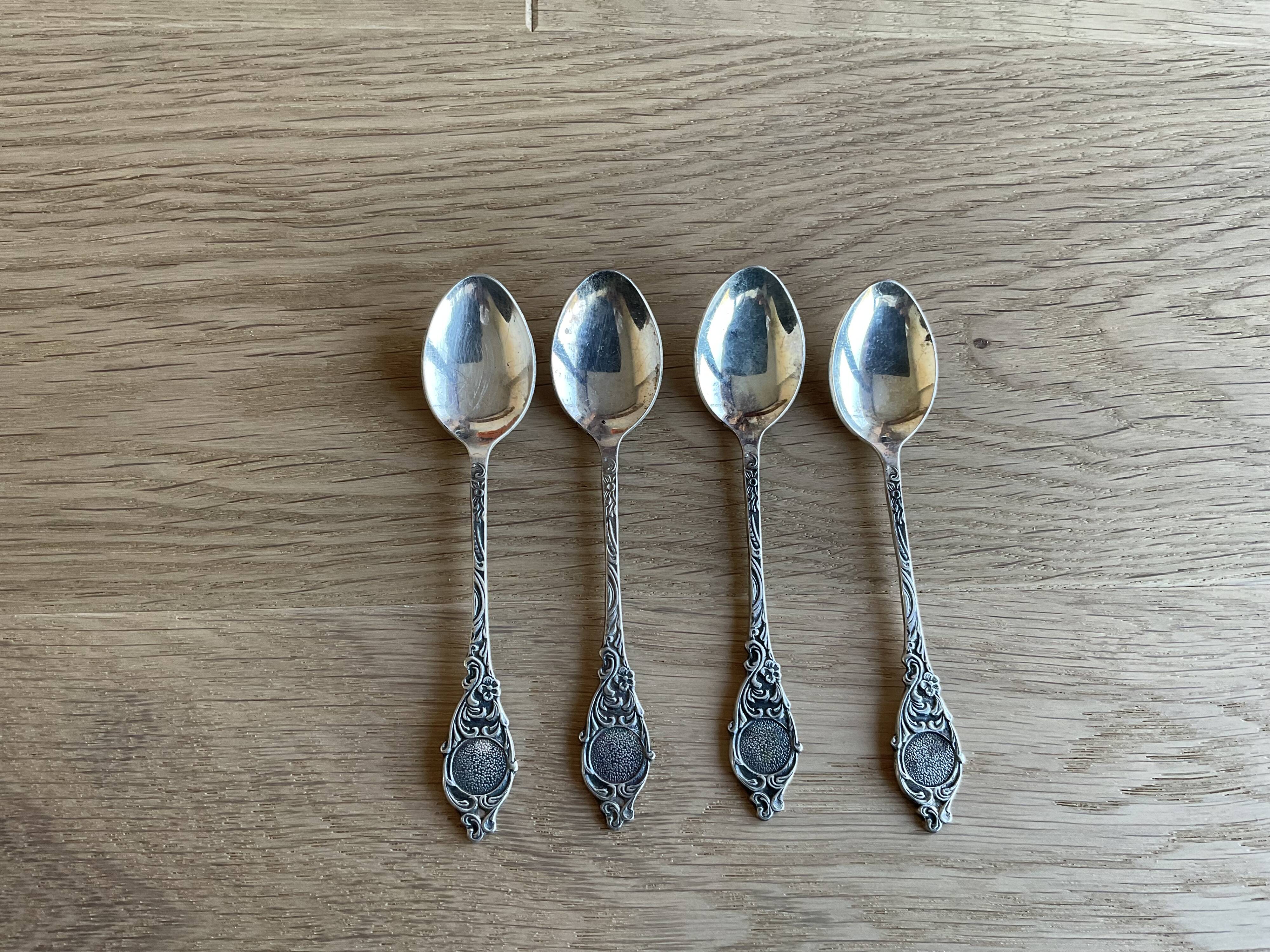4 Moka spoons. Vintage. Holland