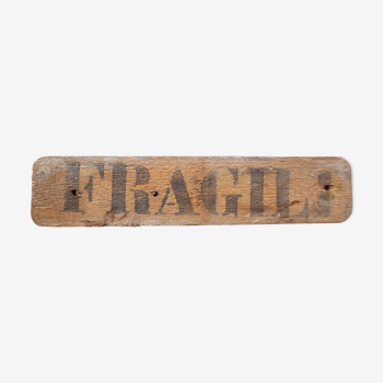 Former Epaisfragile wooden sign