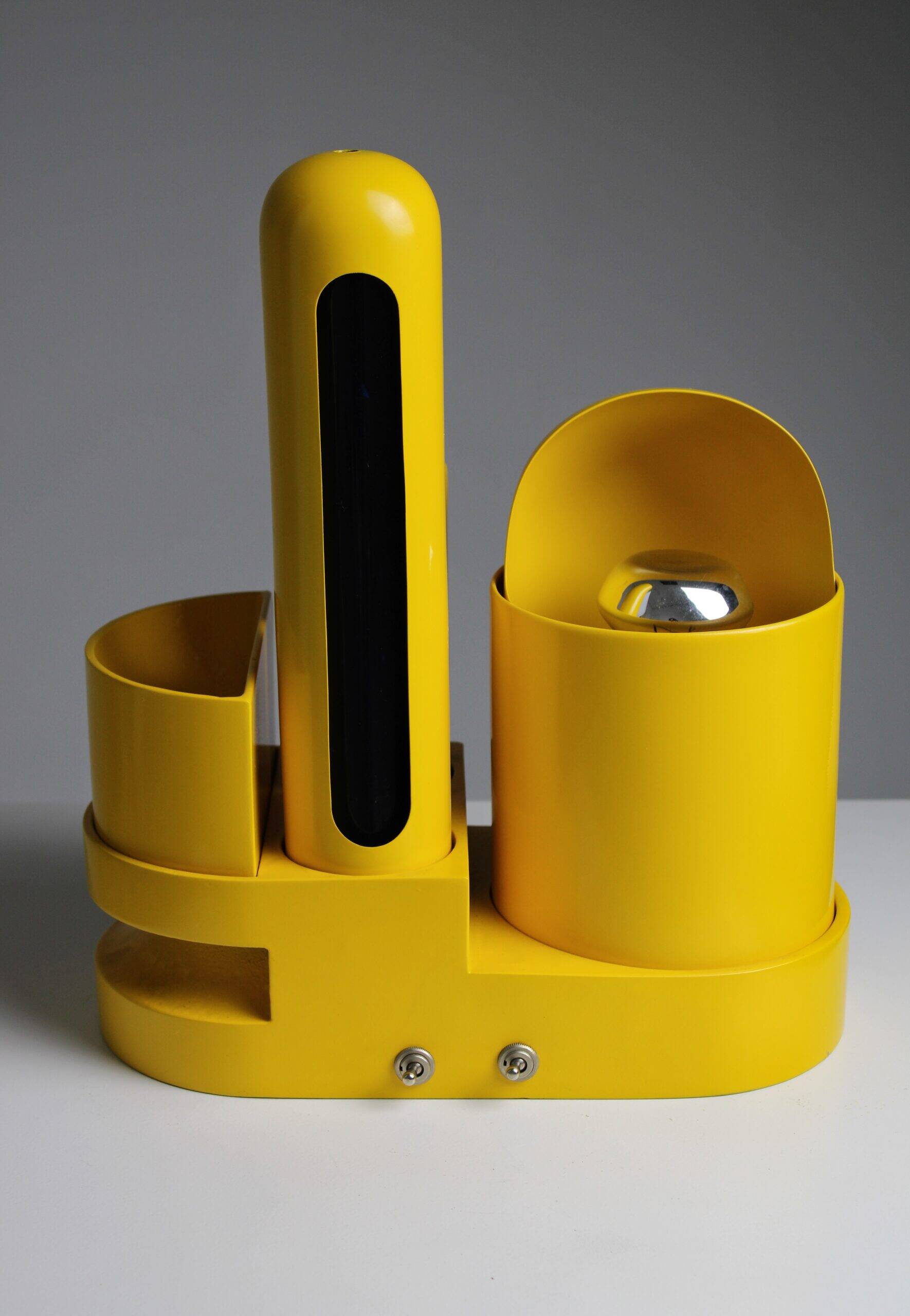 Rimorchiatore table lamp by Gae Aulenti for Candle, 1969