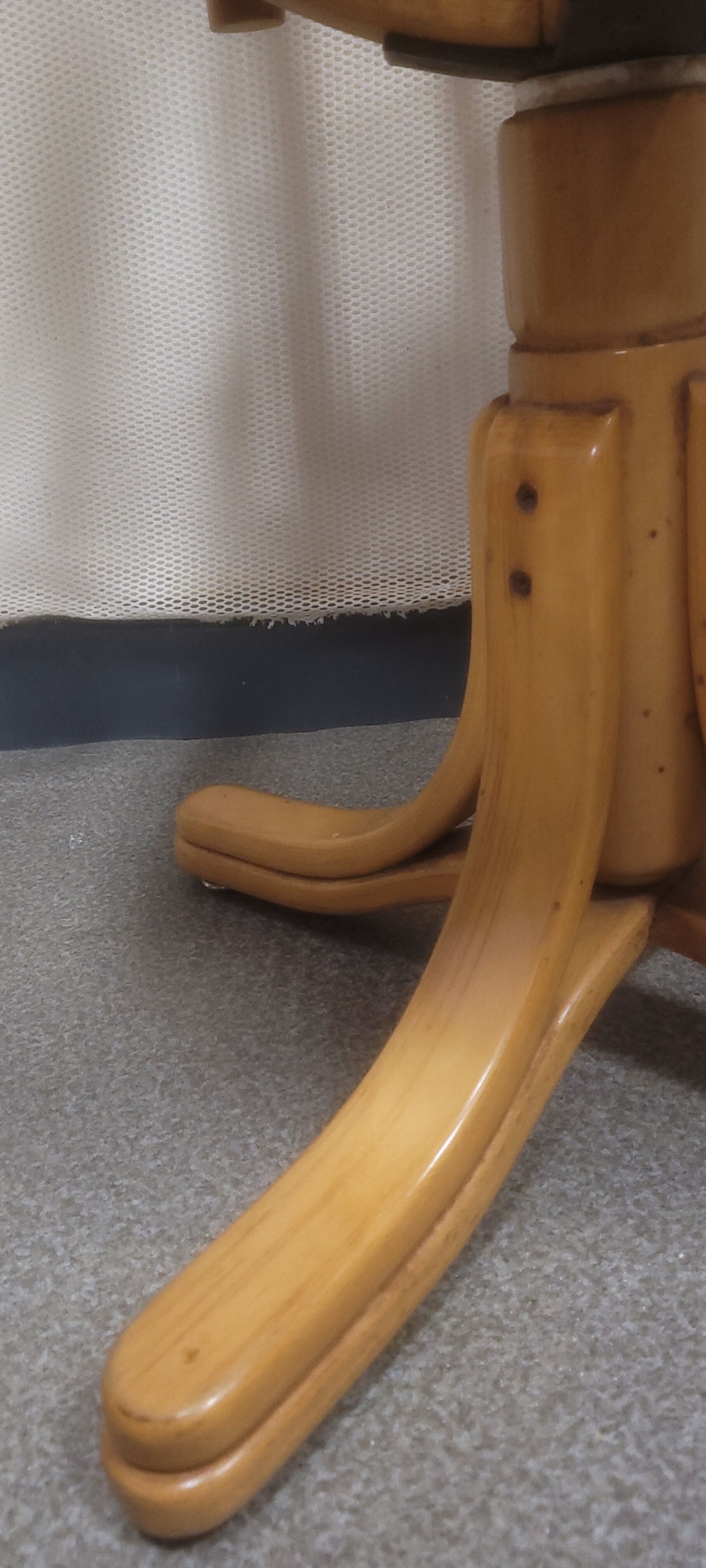 Thonet screw office chair n°5523 in canning