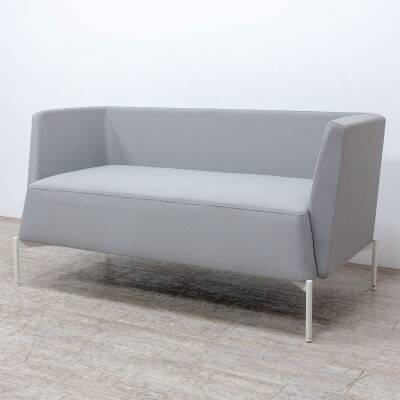 Canapé Kastel Kendo en tissu gris