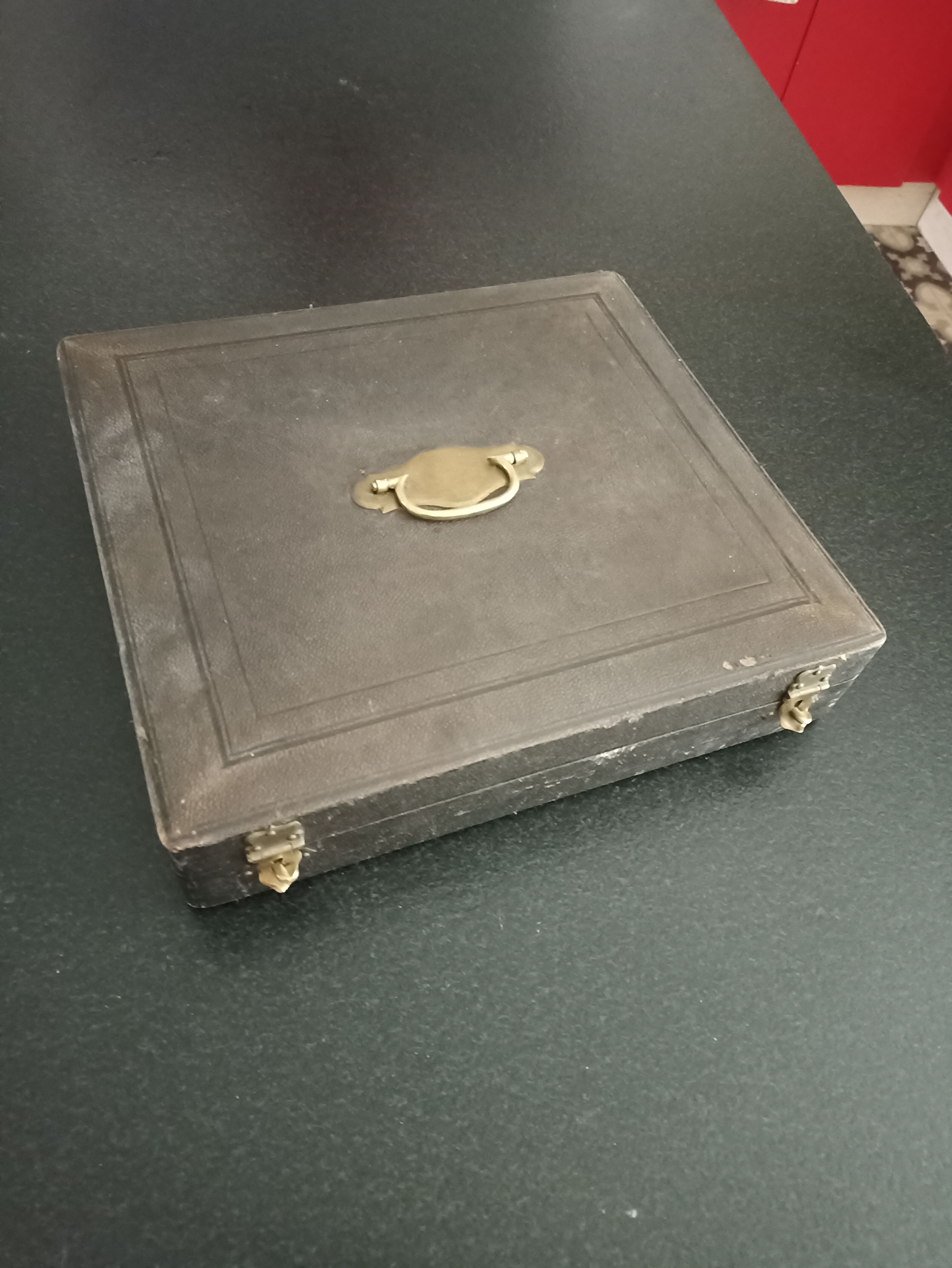 Ménagère Christofle en métal argenté