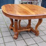 Napoleon III period walnut table from the late 19th century with extensions