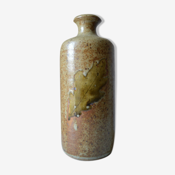 Bottle vase