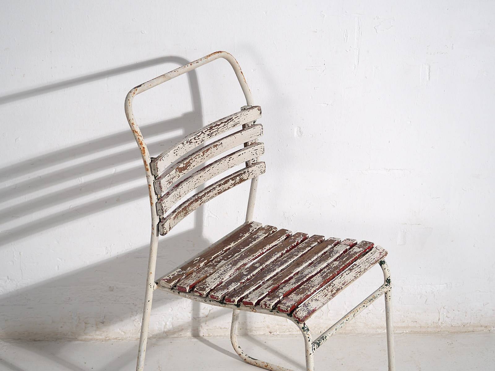 Antique white outdoor chairs (circa 1920). Set of 4