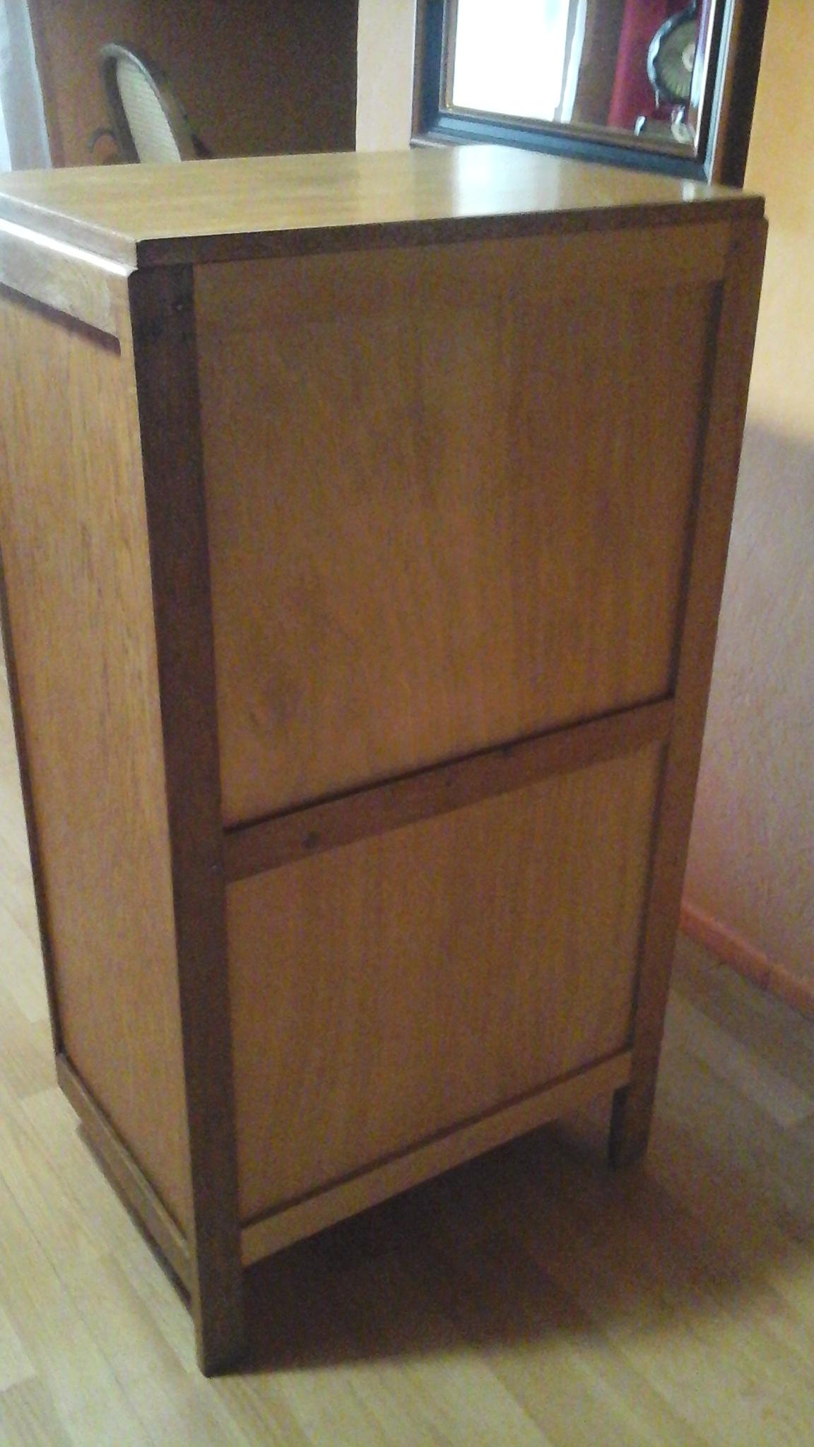 Dresser oak clear year 50