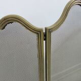 Fire screen, spark arrester, made in Italy, in brass with 3 folding flaps, 1970