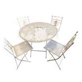 Foldable garden or terrace furniture set made of sheet metal and woven, perforated wrought iron, 5 pieces.