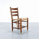 Viggo Hardie-Fischer, ensemble de 6 chaises d'église danoises en chêne pour Sorø Møbelfabrik. Années 1950