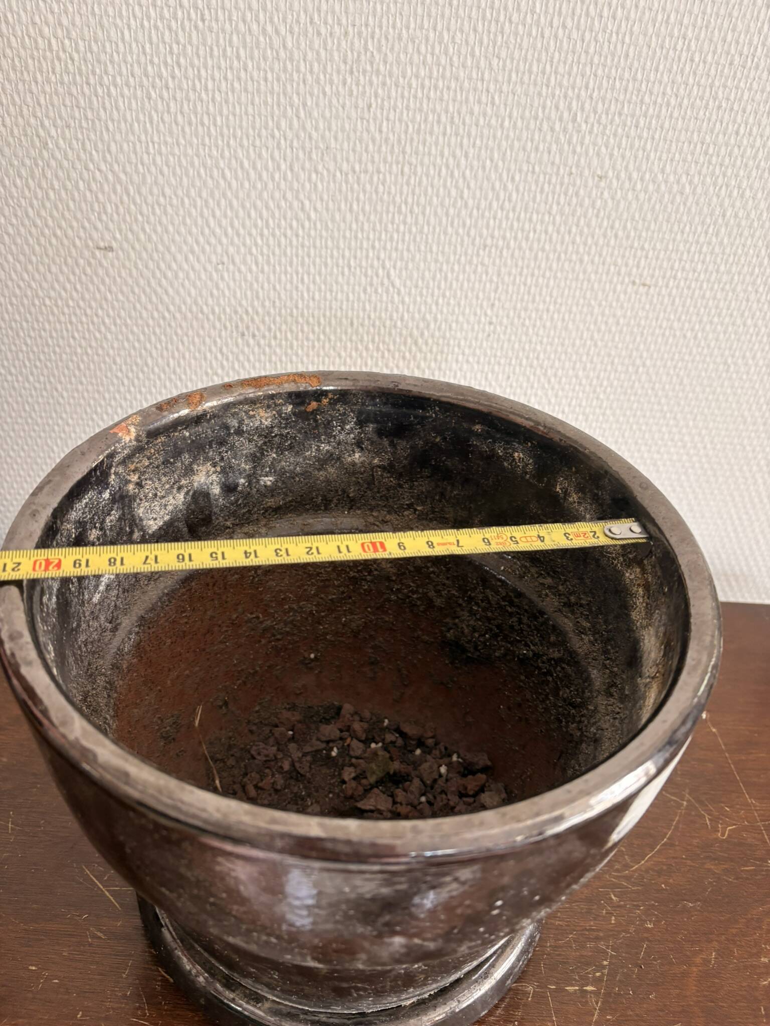 Vintage Red Black Metallic Terracotta Flower Pot