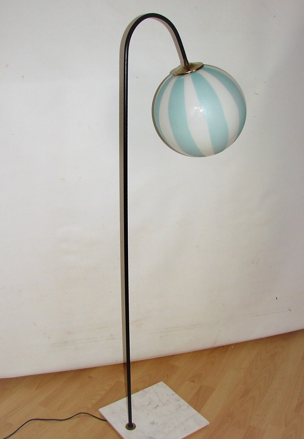 Modernistic floor lamp , 70s