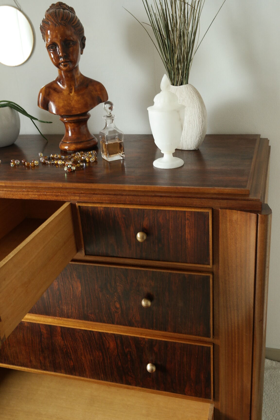 Commode art déco en palissandre et acajou