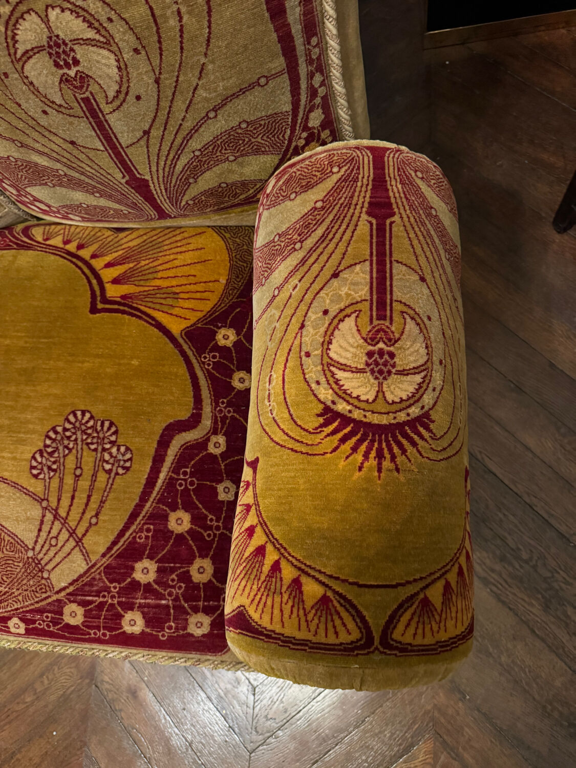 Canapé D’époque Art Nouveau garni de Son Tissu velours D’origine - XXe