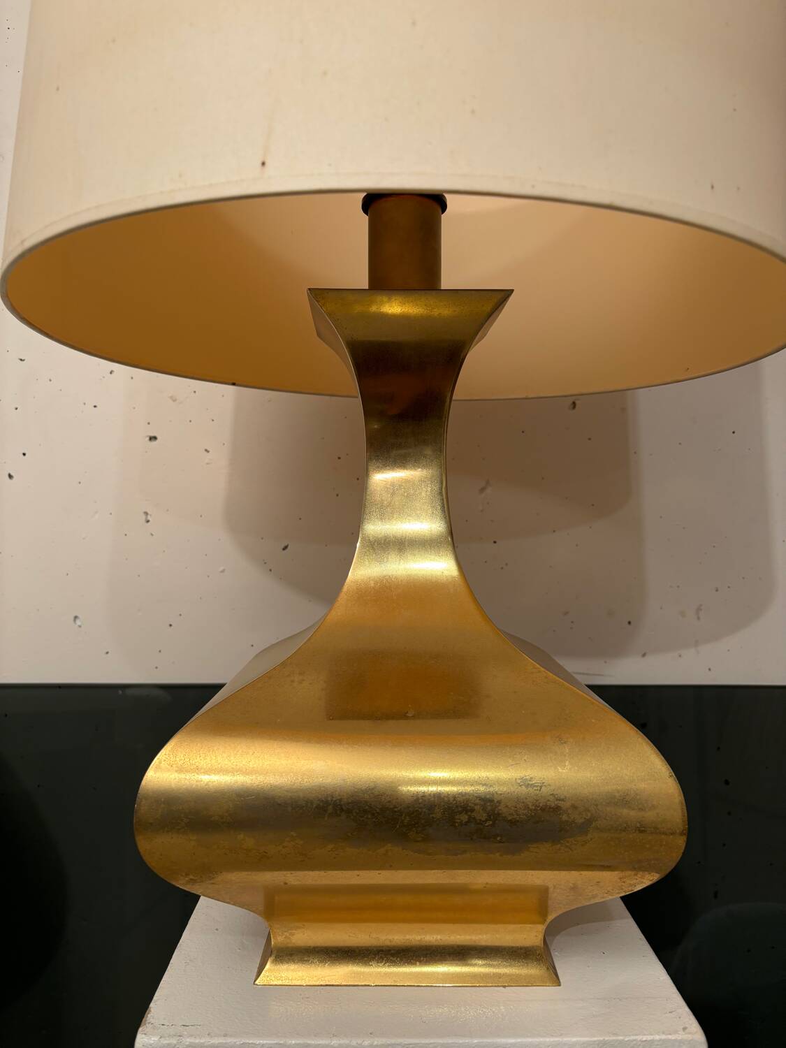 Aran table lamp in brass.Ciangiacomo creation 1970