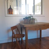 Art deco style table