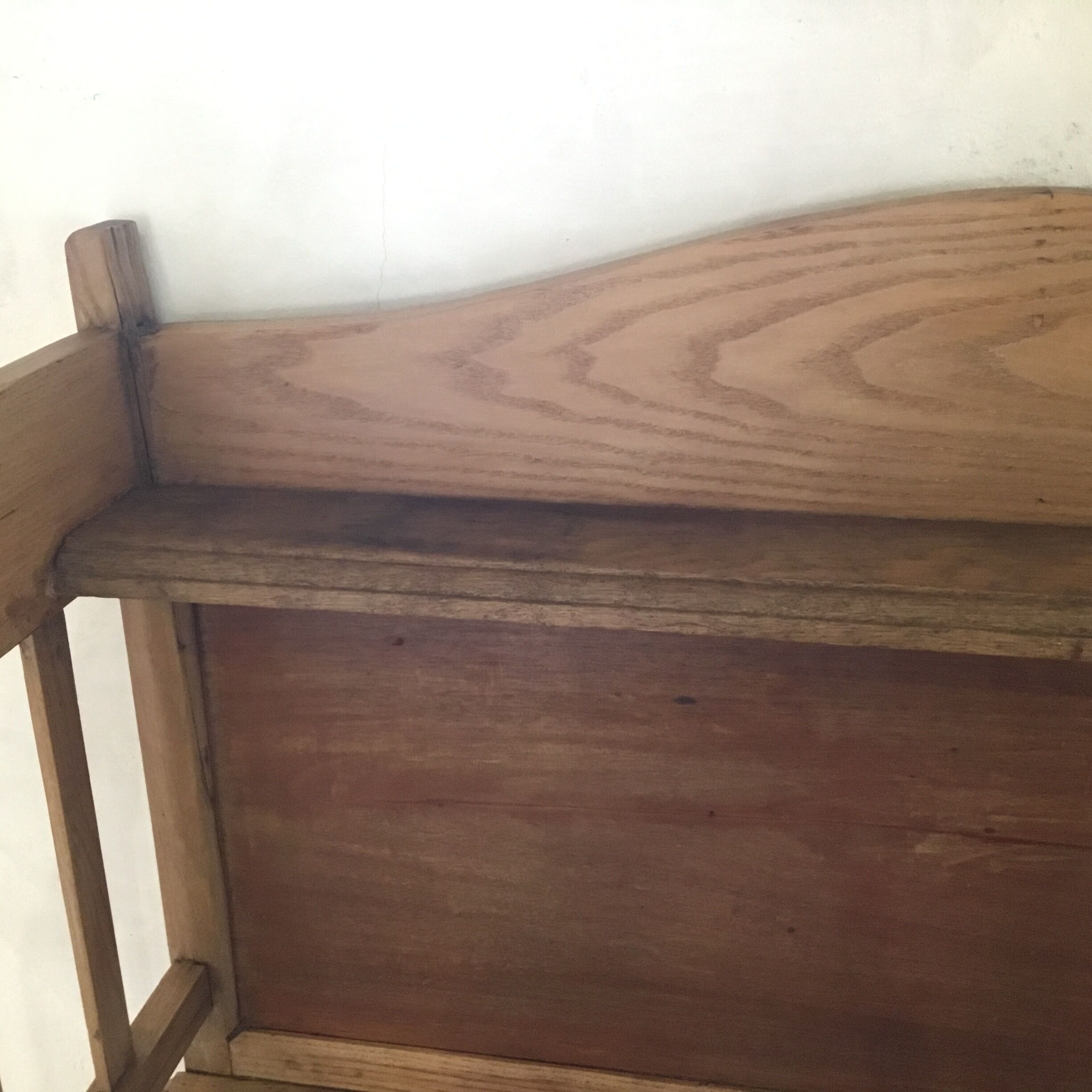 Buffet served early twentieth century in white wood and mahogany