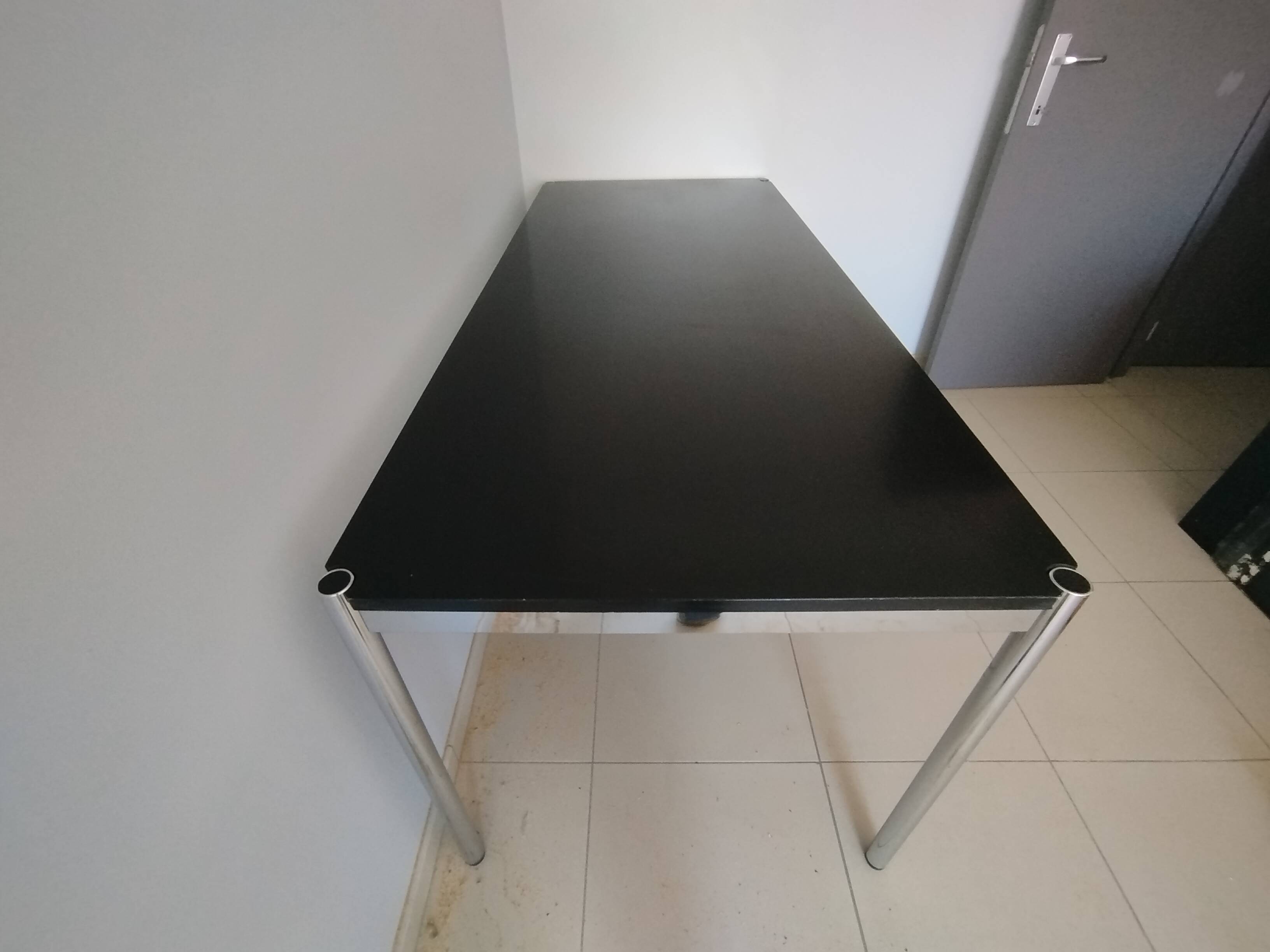 Table USM HALLER