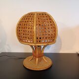 Desk lamp