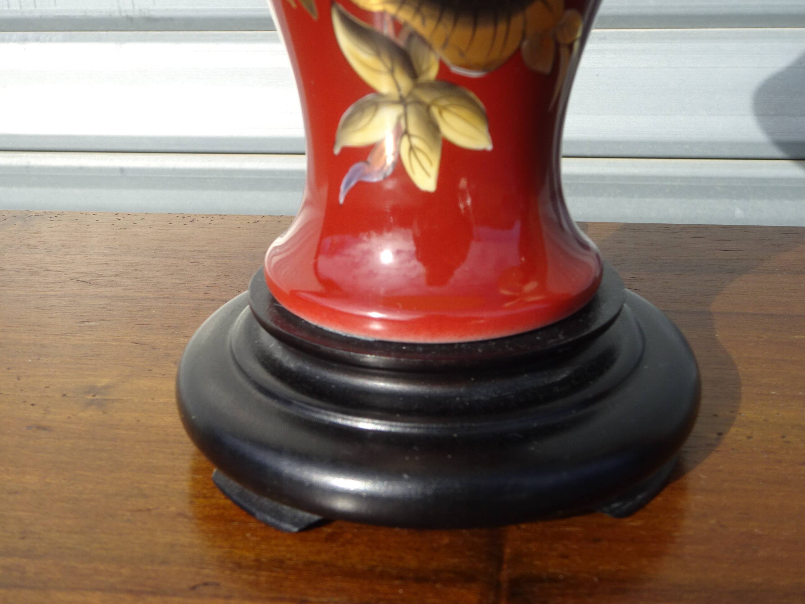 pair of bedside lamps in Limoges porcelain