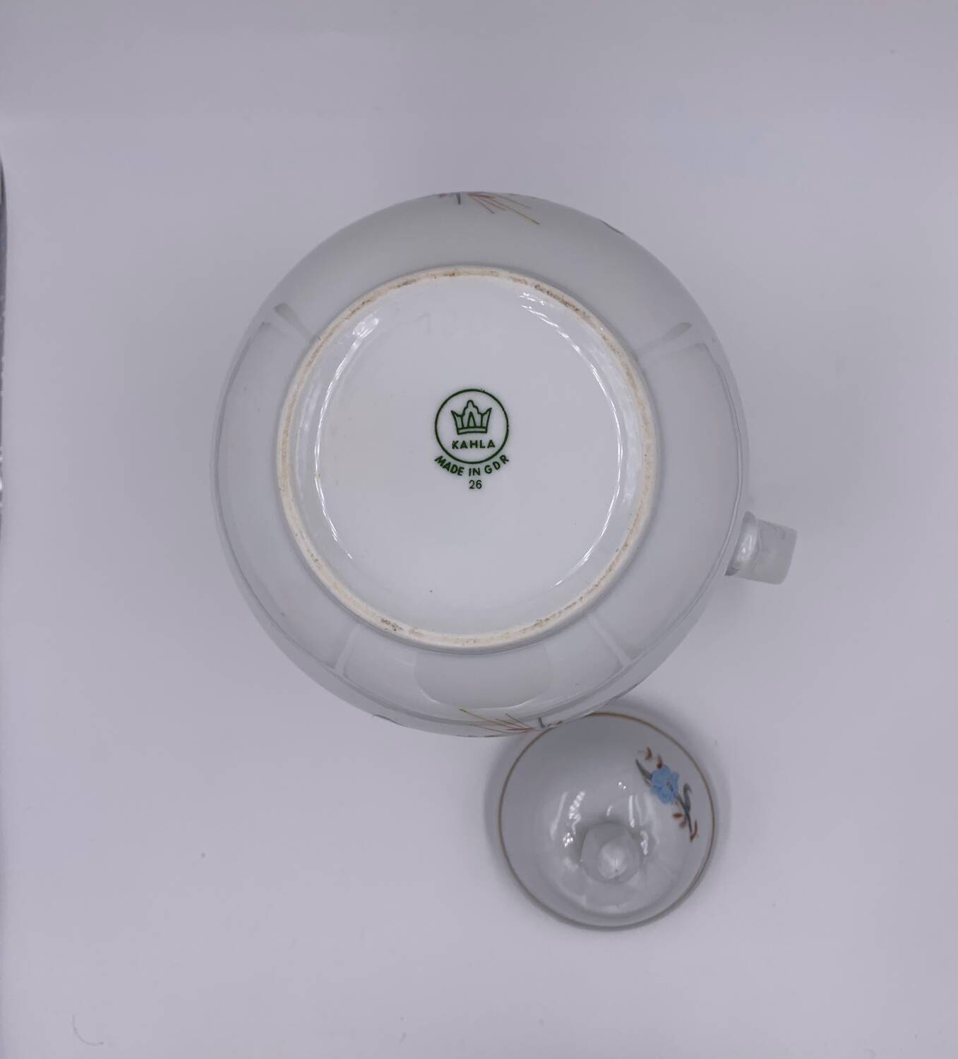 Kahla porcelain teapot