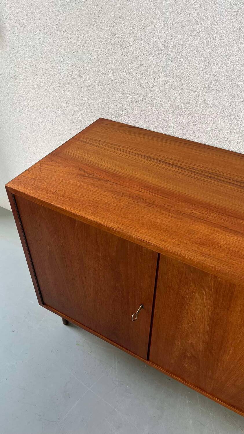 Vintage lowboard XL teak