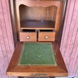 Storage cabinet