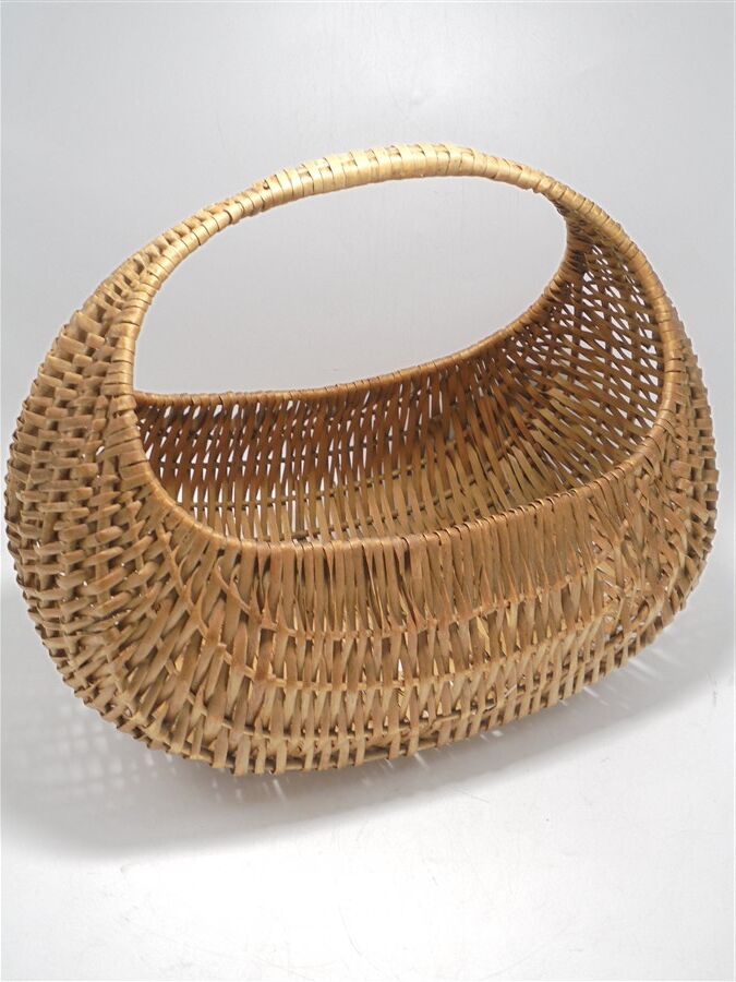 Wicker basket