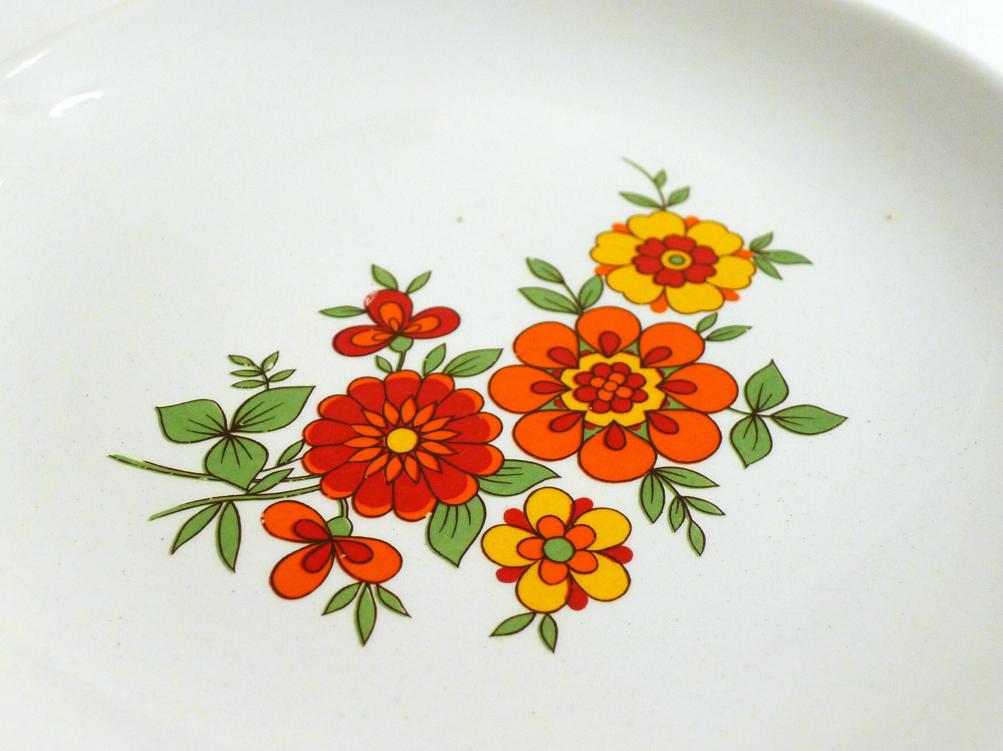 Set of 9 orchies flower plates