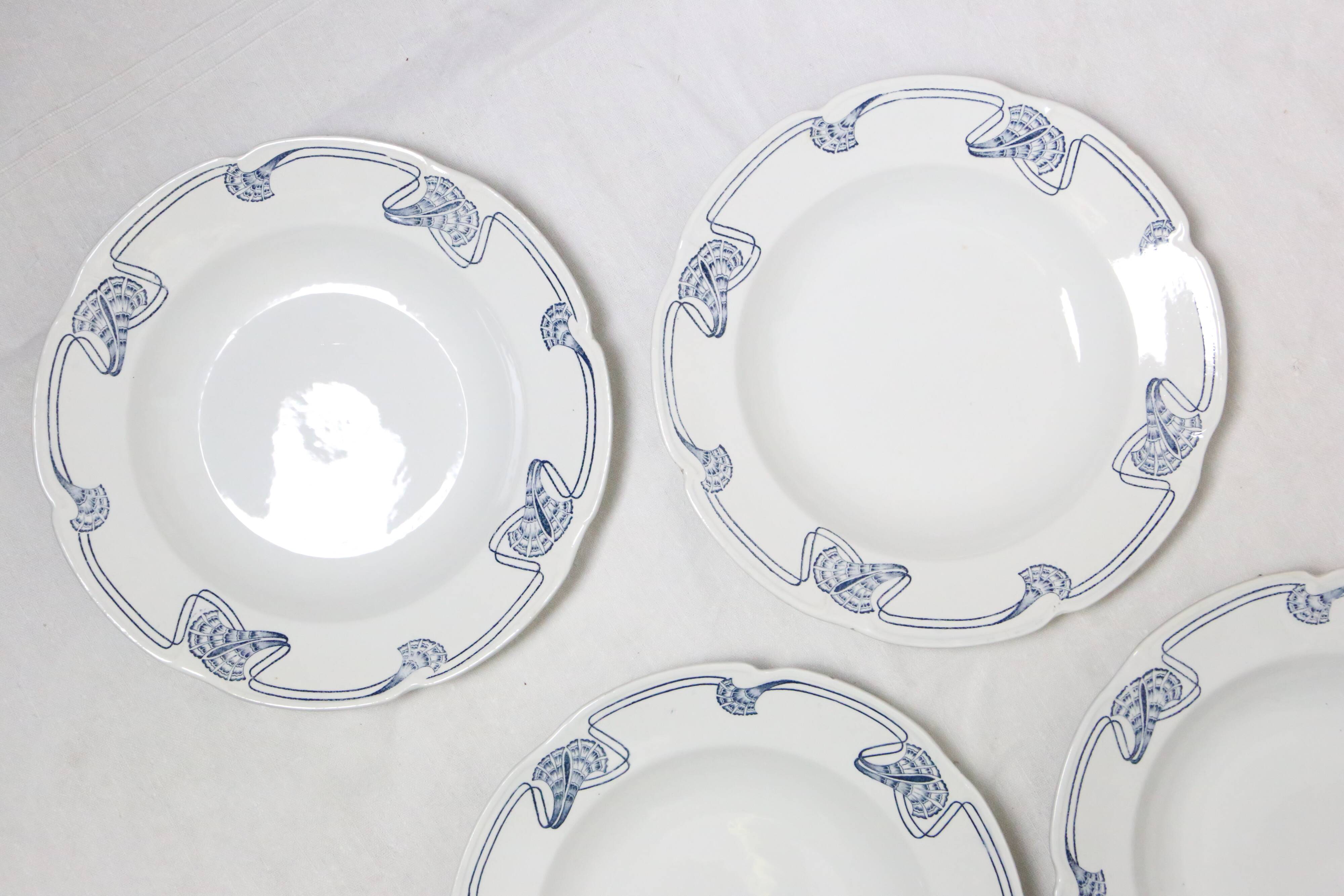 Deep plates x4, Onnaing, Algéciras model, Granite, 19th century