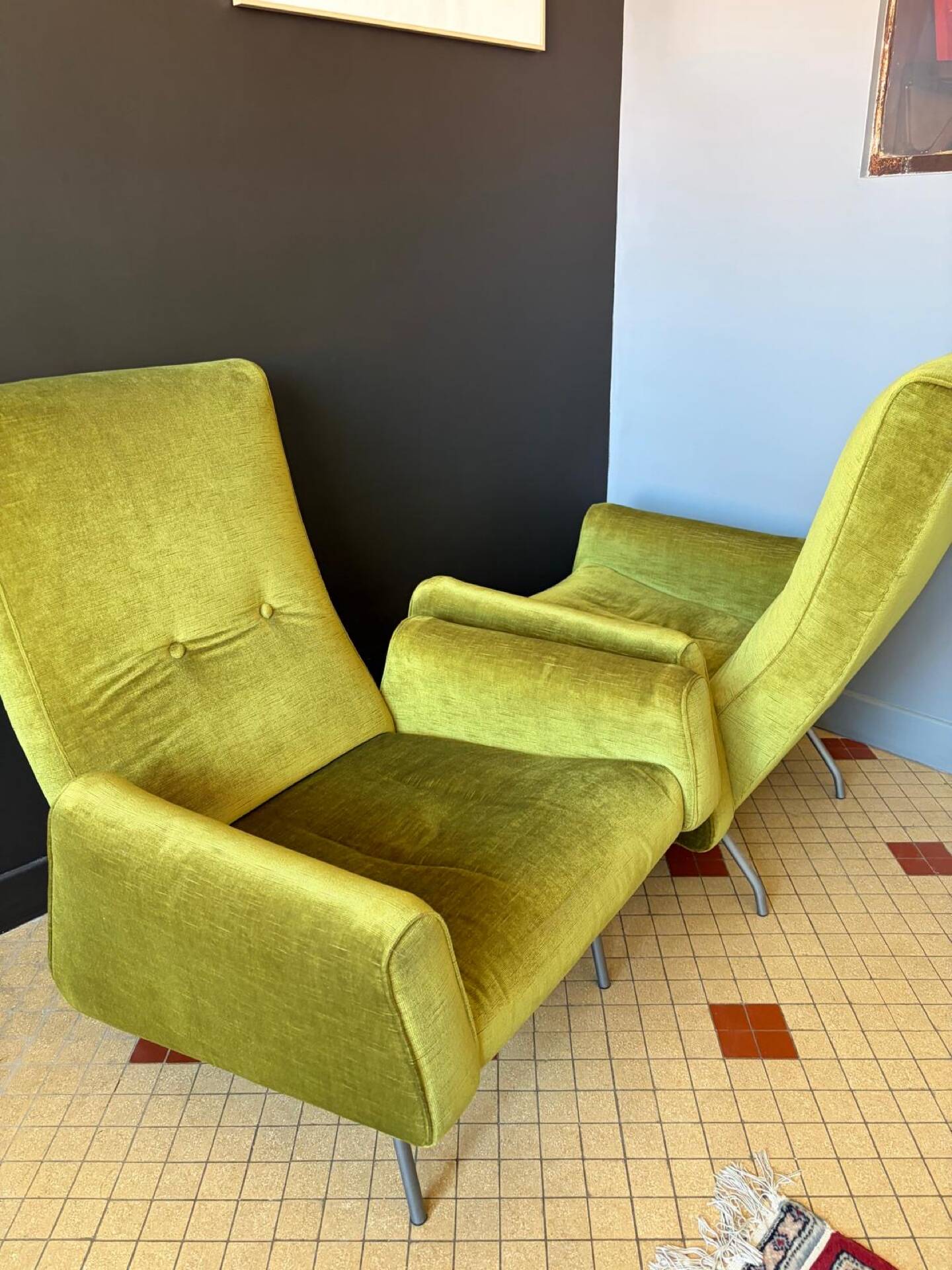 2 vintage chairs by Louis Paollozzi for Zol