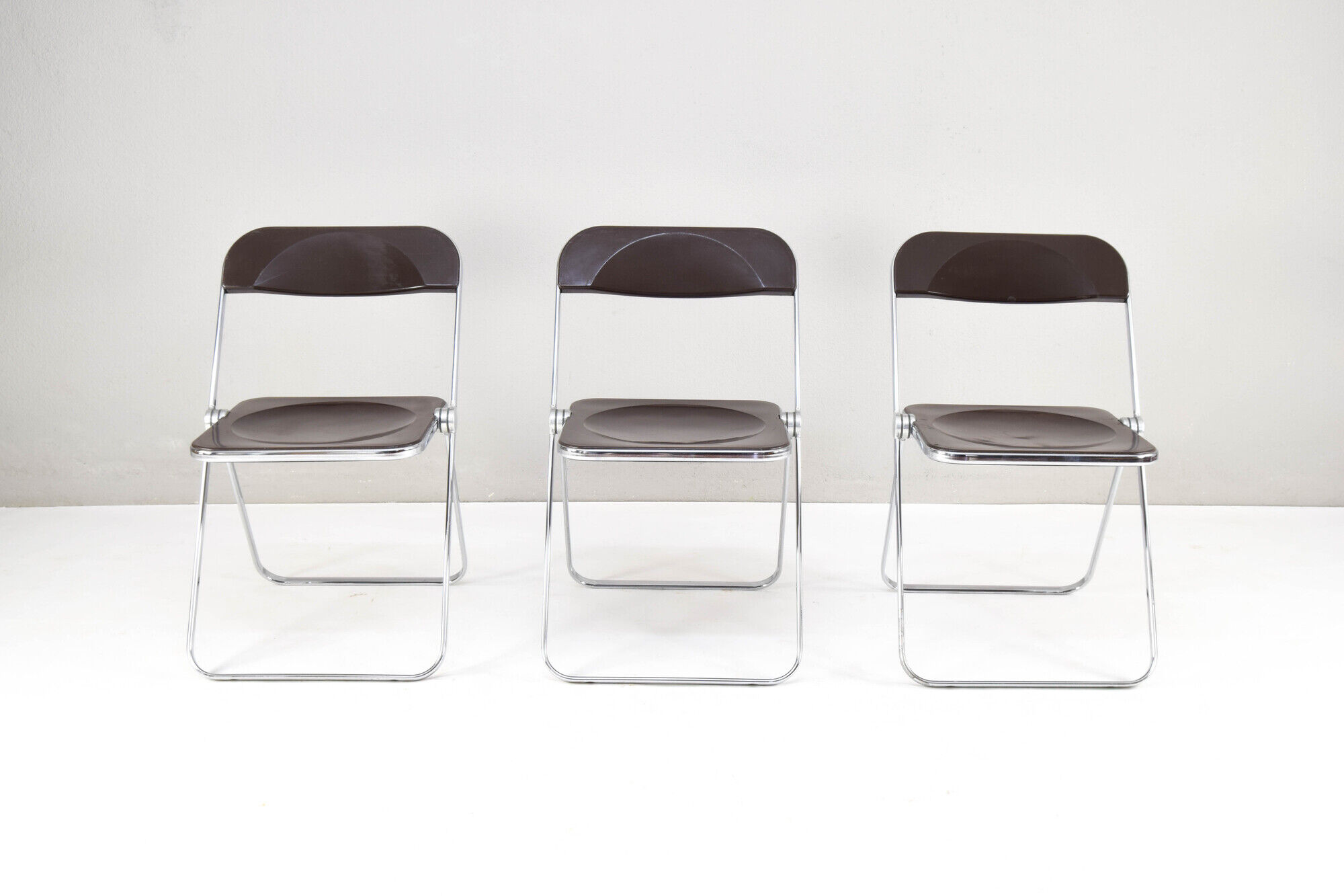 Plia folding chairs by Giancarlo Piretti to Castelli Italy 60s