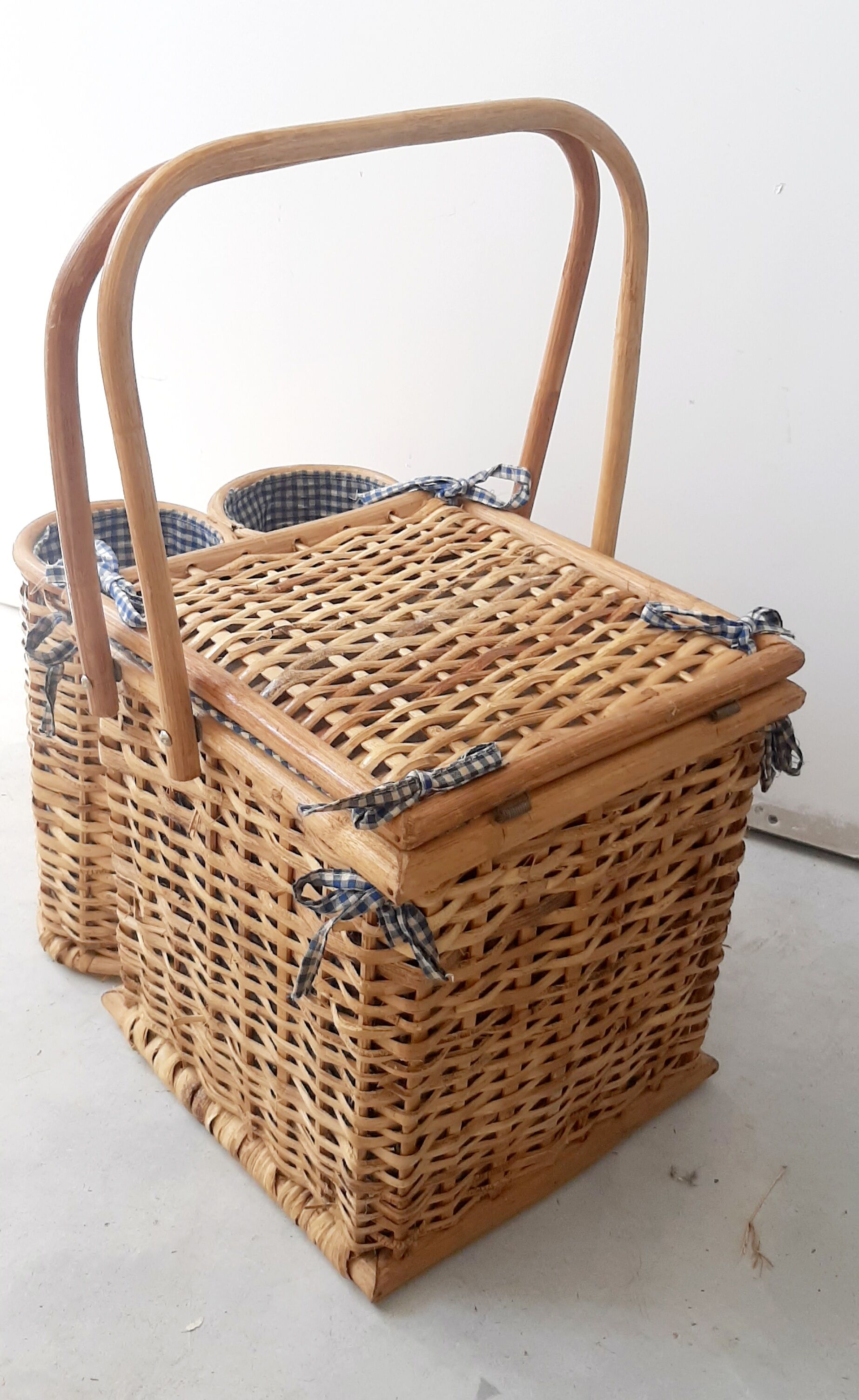 Vintage rattan picnic basket
