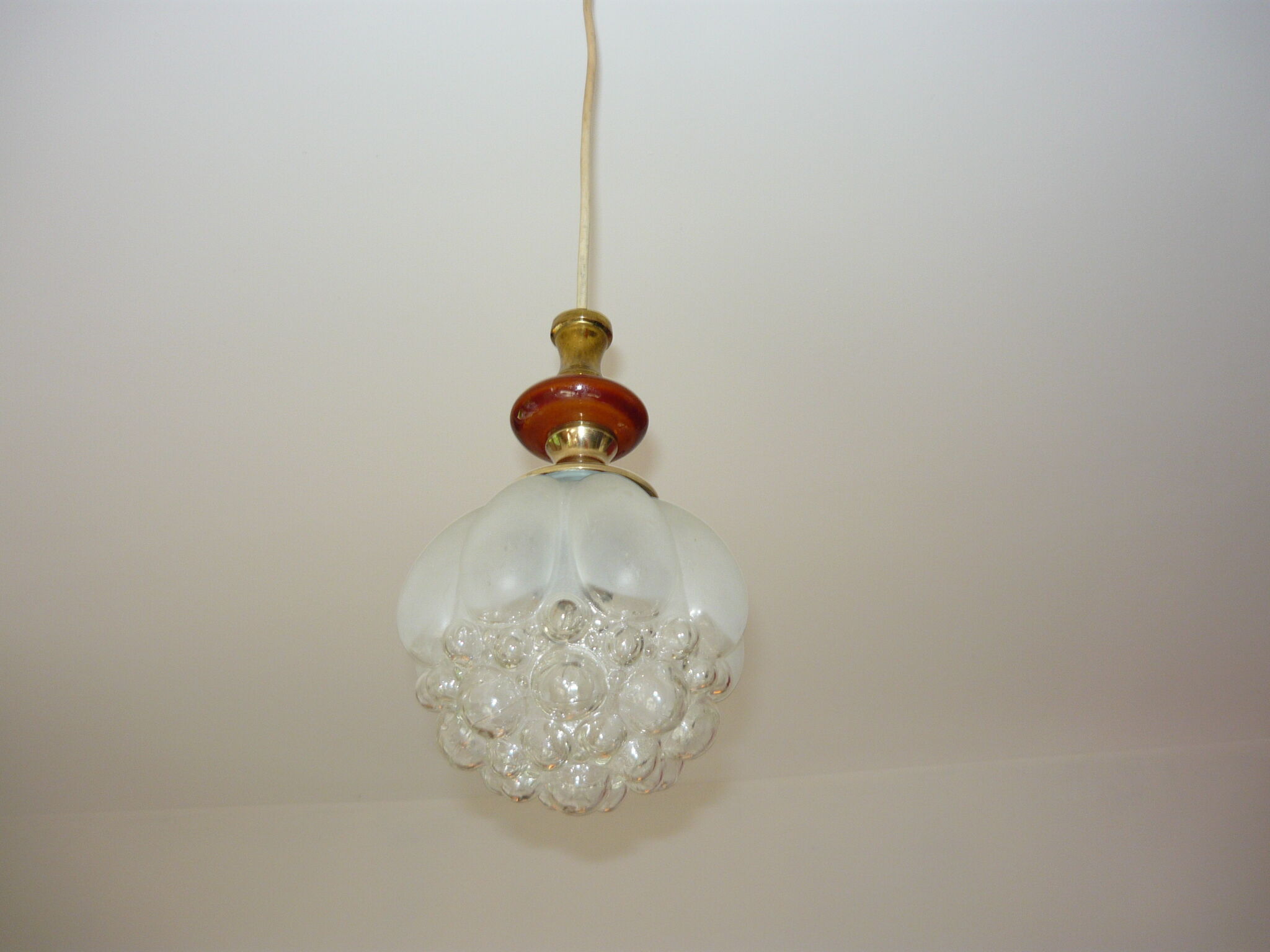 2 bubble hanging lamps Helena Tynell 60