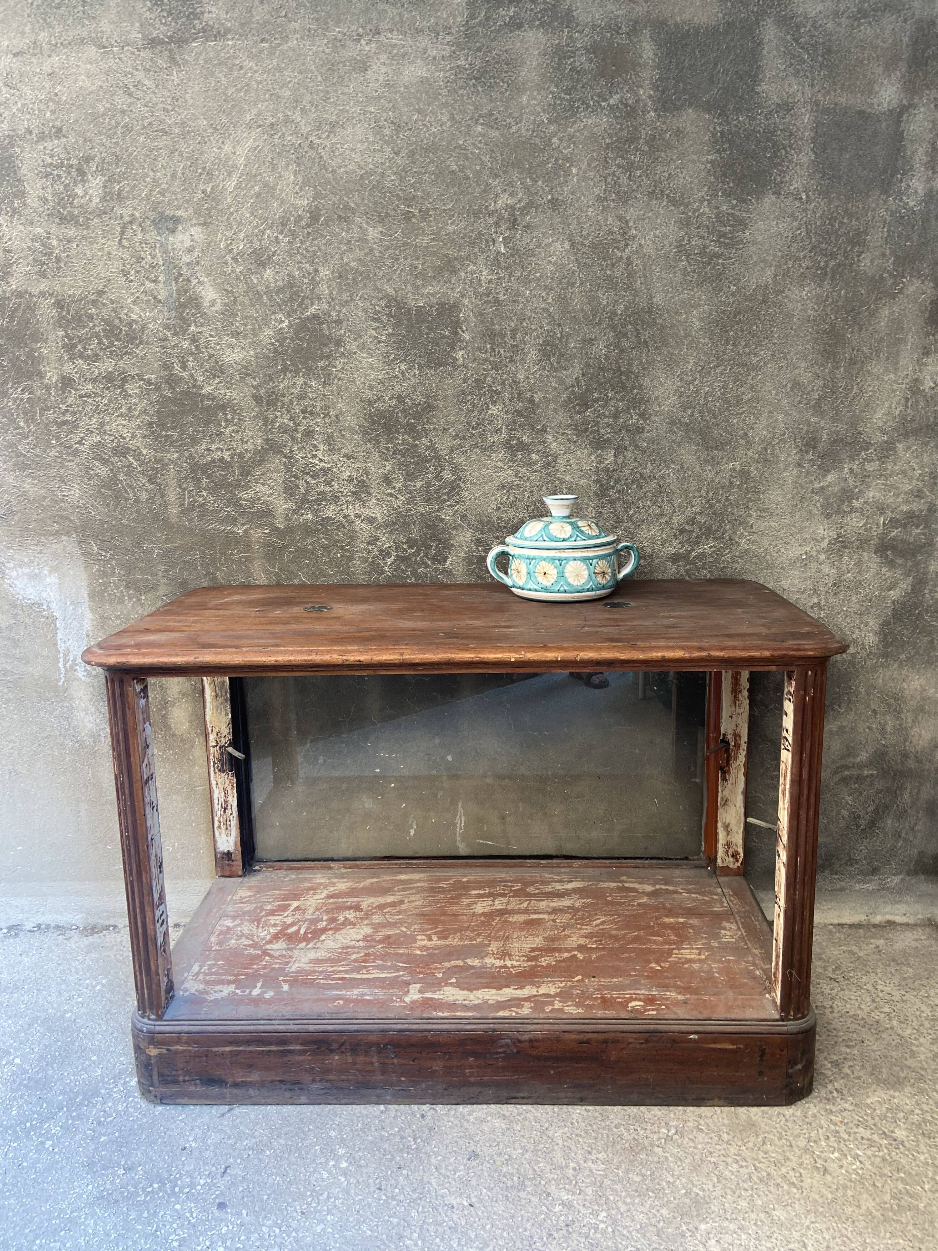 Natural oak countertop