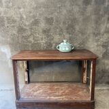 Natural oak countertop